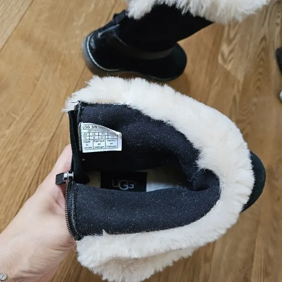 UGG Toddler Girl Boots Size 10